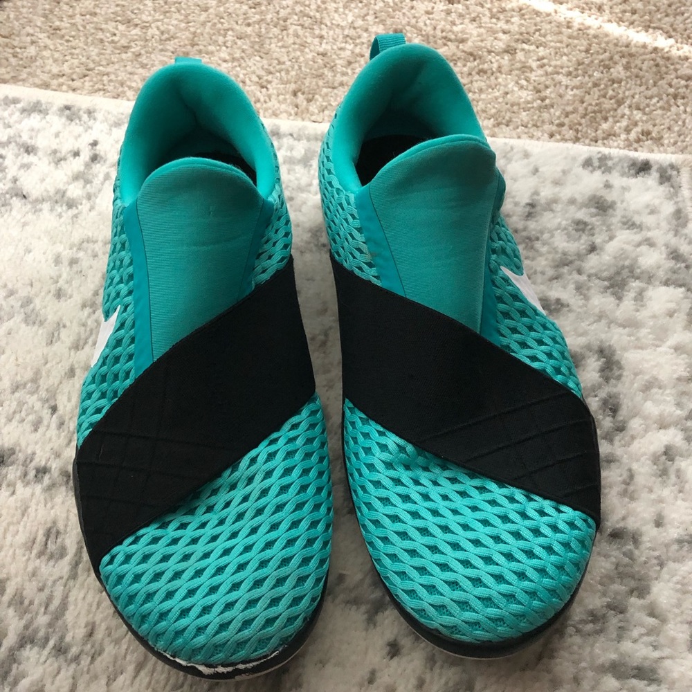 Nike Slide Ons